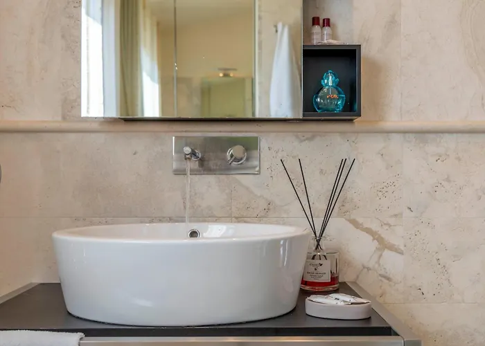 Rosanna فيلة سيينا